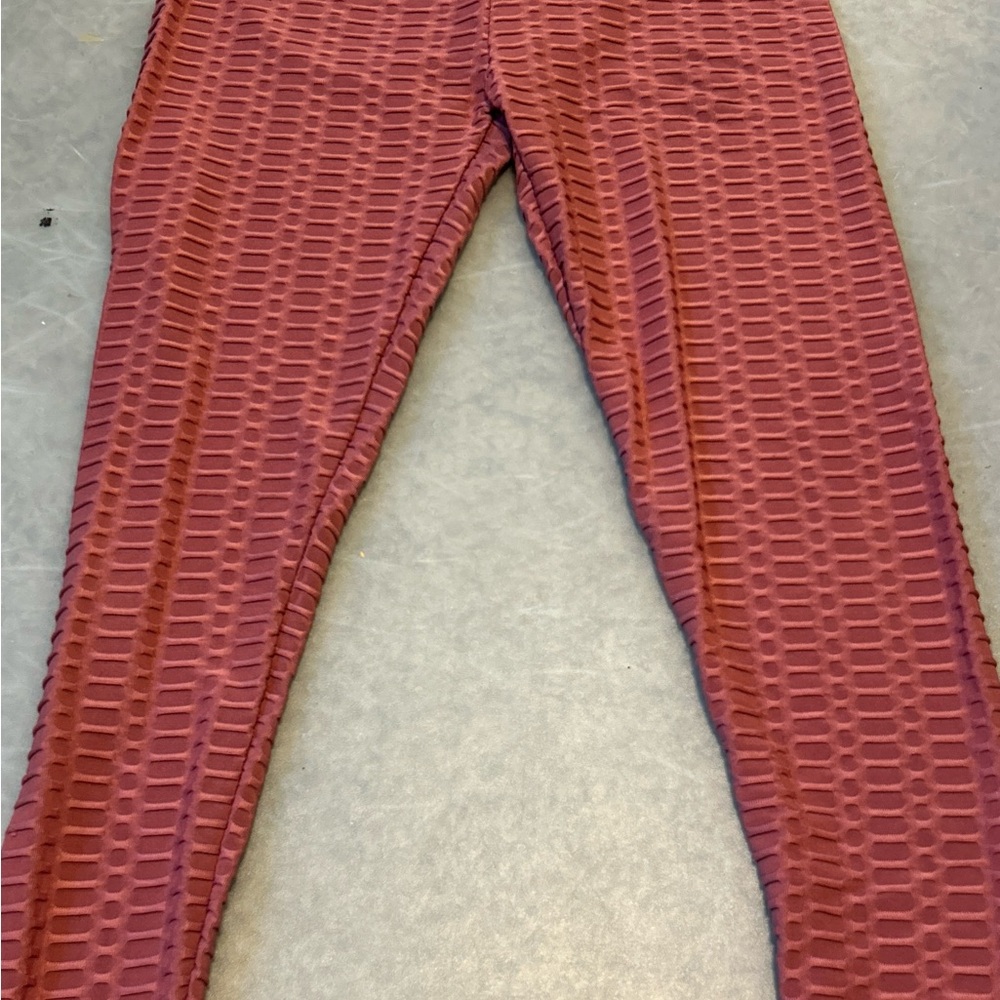 New Mix Burgundy Textured Leggings